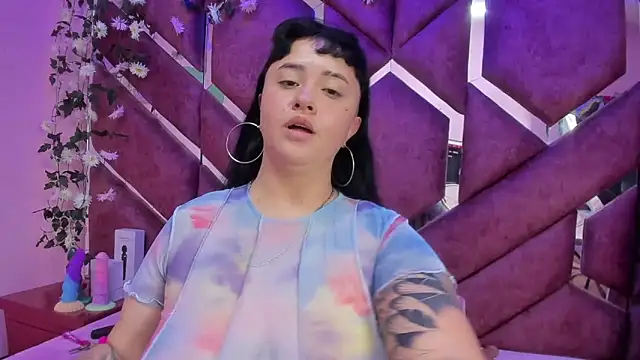 Victoria Rossy online show from 02-06-26, 10:46