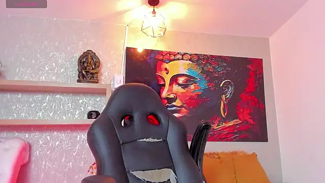 Snapshot of namastecute chatting on 12-12-24, 08:10 namastecute online show from 12-12-24, 08:10