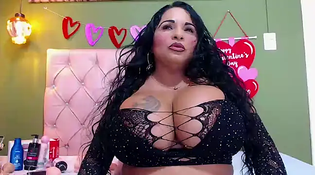 Michelle busty online show from 02-14-25, 10:36