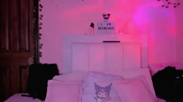 Snapshot of gabyye_capprins chatting on 11-07-25, 12:21 gabyye capprins online show from 11-07-25, 12:21