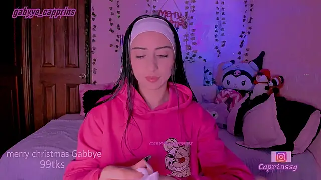 Snapshot of gabyye_capprins chatting on 01-07-26, 01:30 gabyye capprins online show from 01-07-26, 01:30