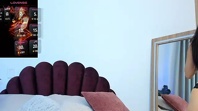 Snapshot of SweetGirl______ chatting on 01-15-26, 10:42 SweetGirl online show from 01-15-26, 10:42