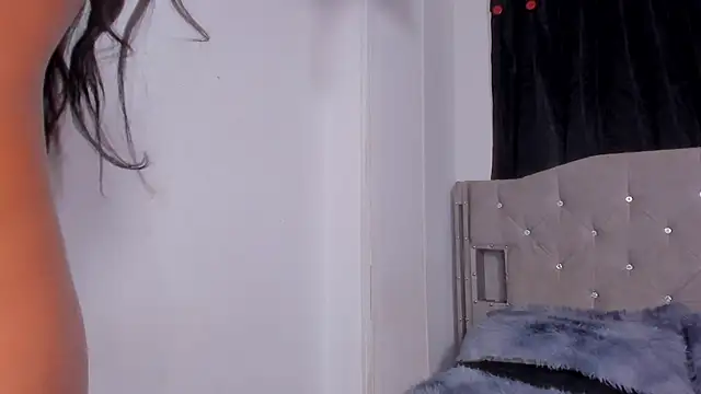 game with lesbians  online show from 07-15-26, 01:22