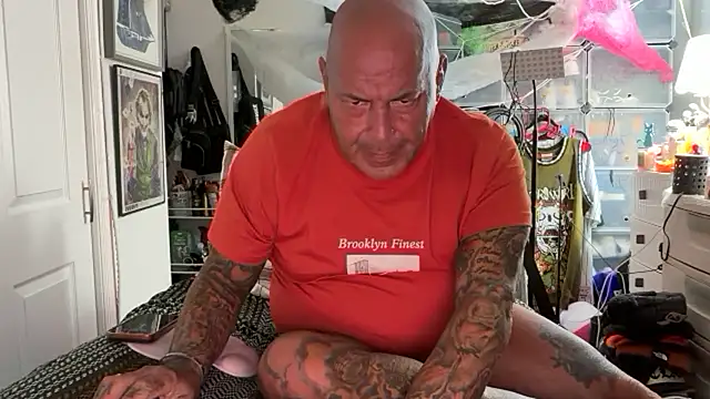 joeytatts66 online show from 09-29-25, 01:22