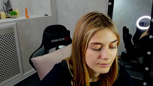 Cherry Price online show from 12-20-24, 09:43