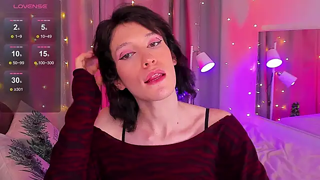 Snapshot of Kolette_Gray chatting on 12-06-24, 06:50 Kolette Gray online show from 12-06-24, 06:50