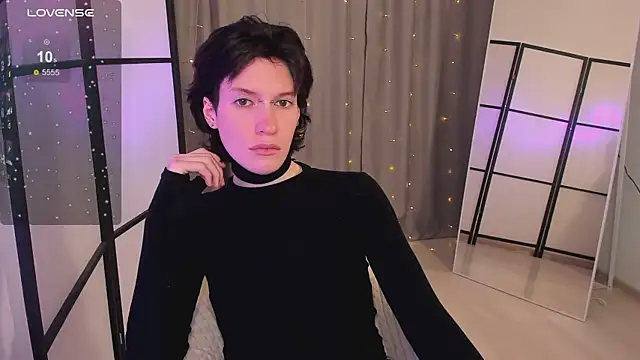 Snapshot of Kolette_Gray chatting on 02-27-25, 01:49 Kolette Gray online show from 02-27-25, 01:49