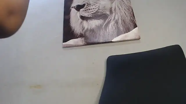 Snapshot of PervertPreggy chatting on 09-23-25, 04:04 PervertPreggy online show from 09-23-25, 04:04