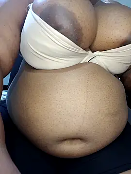 Snapshot of PervertPreggy chatting on 12-20-25, 10:33 PervertPreggy online show from 12-20-25, 10:33