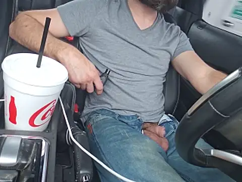 Spunwhiteboy1992 online show from 06-17-26, 03:02