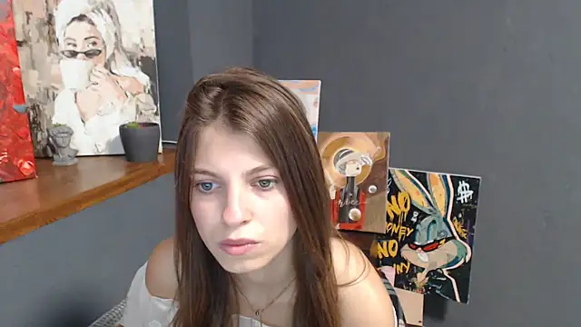 Snapshot of felicity_gold chatting on 07-15-26, 06:07 felicity gold online show from 07-15-26, 06:07