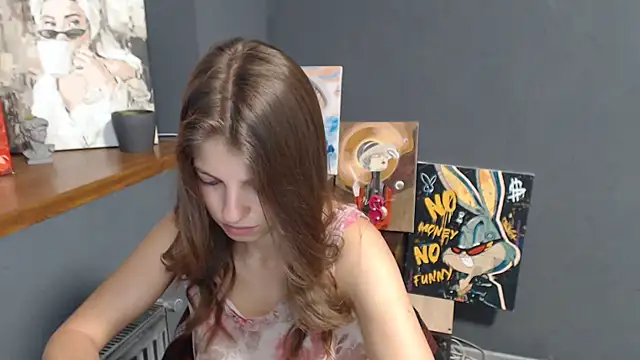 Snapshot of felicity_gold chatting on 08-03-26, 06:34 felicity gold online show from 08-03-26, 06:34