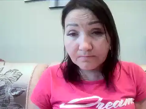 Snapshot of ClaireSunset chatting on 06-25-26, 05:39 ClaireSunset online show from 06-25-26, 05:39
