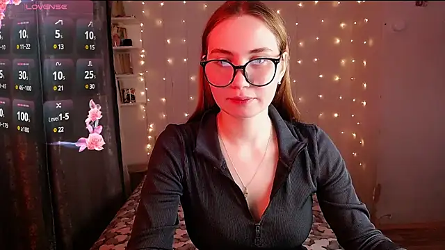 Snapshot of Miya_Mark chatting on 01-07-25, 03:12 Miya Mark online show from 01-07-25, 03:12