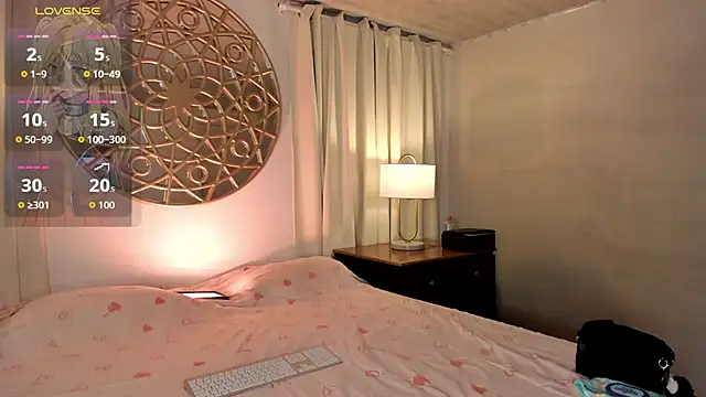 Belliinda 21 online show from 07-26-26, 08:27