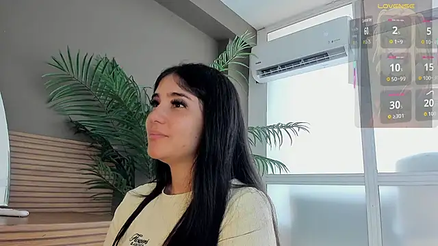 Belliinda 21 online show from 07-27-26, 07:10