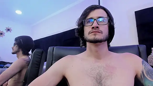 Snapshot of Loggan_donnelly chatting on 01-23-25, 12:25 Loggan donnelly online show from 01-23-25, 12:25