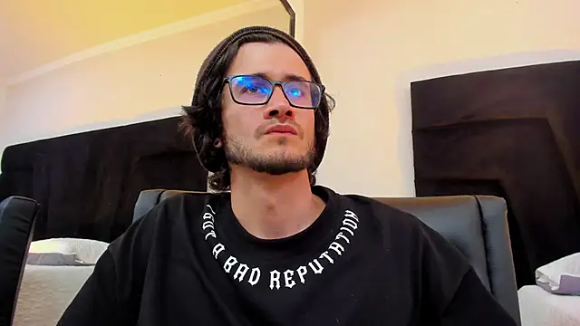 Snapshot of Loggan_donnelly chatting on 01-25-25, 11:11 Loggan donnelly online show from 01-25-25, 11:11