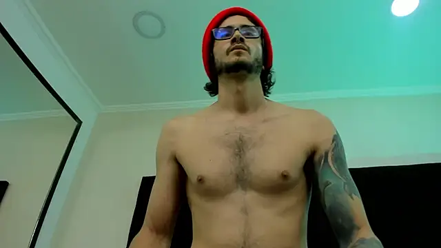 Snapshot of Loggan_donnelly chatting on 02-10-25, 02:19 Loggan donnelly online show from 02-10-25, 02:19