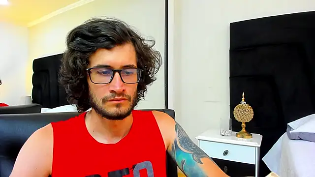 Snapshot of Loggan_donnelly chatting on 03-01-25, 08:21 Loggan donnelly online show from 03-01-25, 08:21