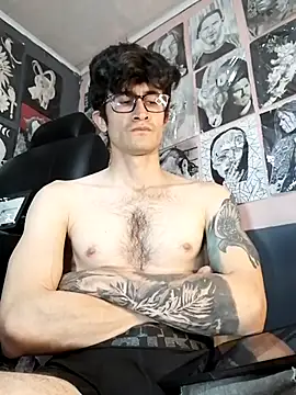 Snapshot of Loggan_donnelly chatting on 02-12-26, 08:04 Loggan donnelly online show from 02-12-26, 08:04