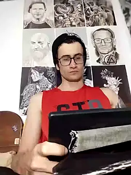 Snapshot of Loggan_donnelly chatting on 03-24-26, 02:27 Loggan donnelly online show from 03-24-26, 02:27