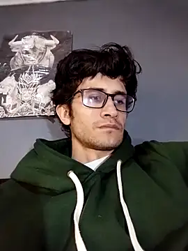 Snapshot of Loggan_donnelly chatting on 04-03-26, 01:47 Loggan donnelly online show from 04-03-26, 01:47