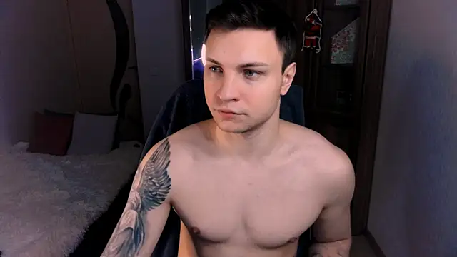 Snapshot of handsome_guy01 chatting on 12-17-24, 01:50 handsome guy01 online show from 12-17-24, 01:50