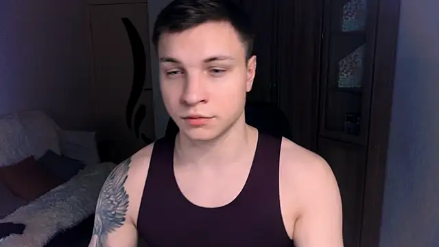 Snapshot of handsome_guy01 chatting on 01-20-25, 03:39 handsome guy01 online show from 01-20-25, 03:39