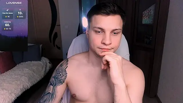 Snapshot of handsome_guy01 chatting on 01-27-25, 04:52 handsome guy01 online show from 01-27-25, 04:52