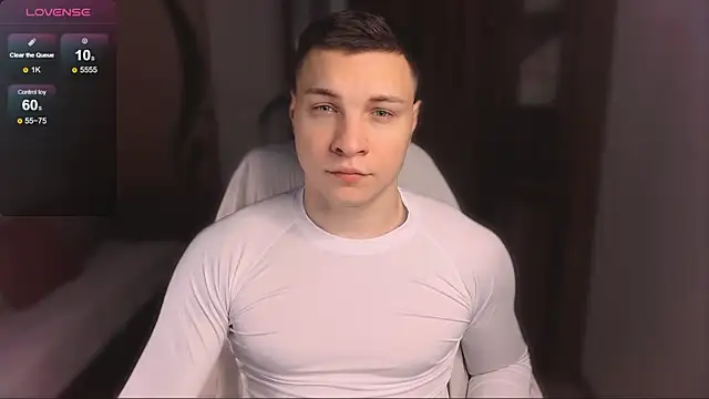 Snapshot of handsome_guy01 chatting on 02-03-25, 04:57 handsome guy01 online show from 02-03-25, 04:57