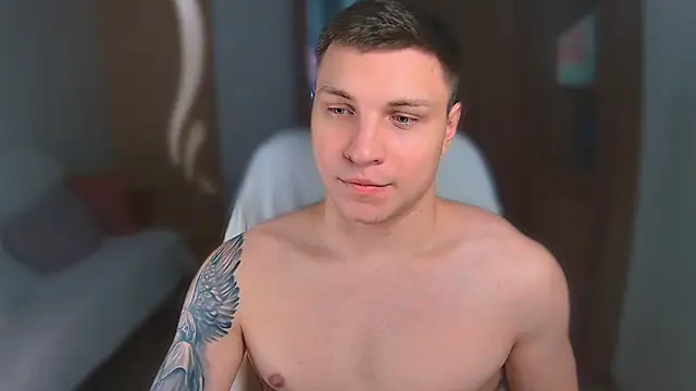 Snapshot of handsome_guy01 chatting on 02-17-25, 11:31 handsome guy01 online show from 02-17-25, 11:31