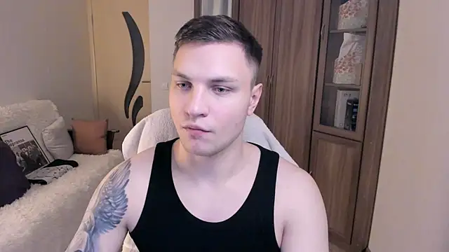 Snapshot of handsome_guy01 chatting on 09-16-25, 05:58 handsome guy01 online show from 09-16-25, 05:58