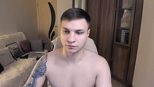 Snapshot of handsome_guy01 chatting on 09-22-25, 11:29 handsome guy01 online show from 09-22-25, 11:29