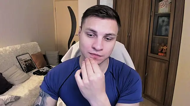 Snapshot of handsome_guy01 chatting on 09-28-25, 07:36 handsome guy01 online show from 09-28-25, 07:36