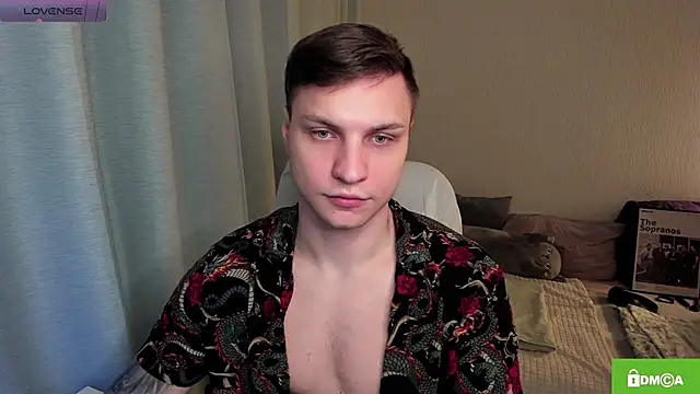 Snapshot of handsome_guy01 chatting on 05-23-26, 09:08 handsome guy01 online show from 05-23-26, 09:08