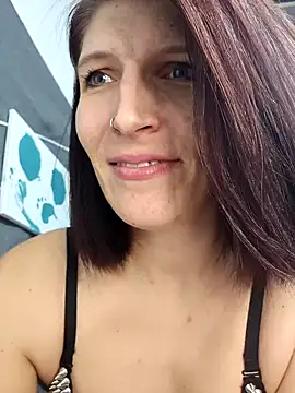 Snapshot of Lenchen_ chatting on 01-23-25, 11:15 Lenchen online show from 01-23-25, 11:15