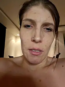 Snapshot of Lenchen_ chatting on 02-27-25, 08:53 Lenchen online show from 02-27-25, 08:53