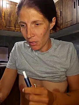 Lenchen  online show from 04-26-26, 07:44