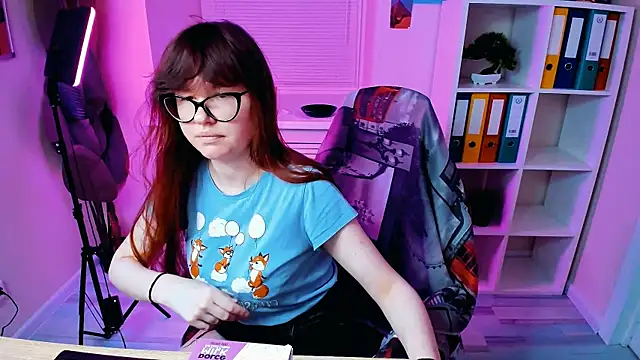 CarolGiggly online show from 09-20-25, 07:31