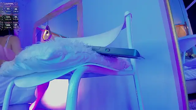 Snapshot of BritannyClaire chatting on 04-02-26, 06:11 BritannyClaire online show from 04-02-26, 06:11