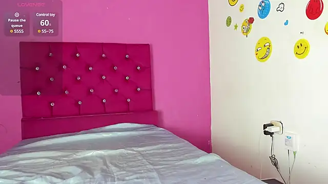 tiffany Bitch online show from 03-16-25, 07:06