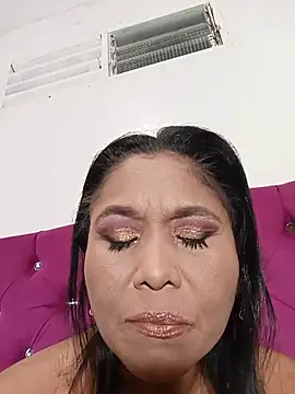 tiffany Bitch online show from 07-01-26, 12:01