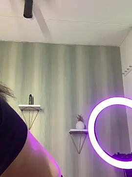 Praga Pink online show from 03-22-25, 07:04