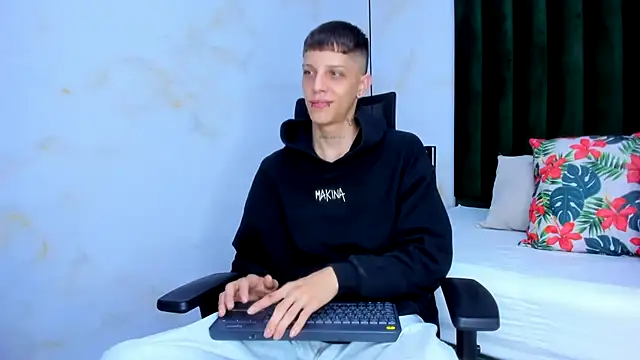 Adam hard  online show from 01-22-25, 07:45