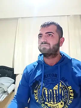 Snapshot of cshn001 chatting on 12-05-24, 11:07 cshn001 online show from 12-05-24, 11:07