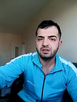 Snapshot of cshn001 chatting on 12-17-24, 10:01 cshn001 online show from 12-17-24, 10:01