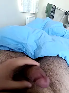 Snapshot of cshn001 chatting on 12-19-24, 01:51 cshn001 online show from 12-19-24, 01:51