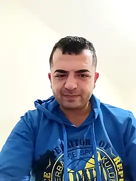 Snapshot of cshn001 chatting on 12-28-24, 08:04 cshn001 online show from 12-28-24, 08:04