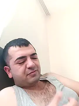 Snapshot of cshn001 chatting on 01-01-25, 11:49 cshn001 online show from 01-01-25, 11:49